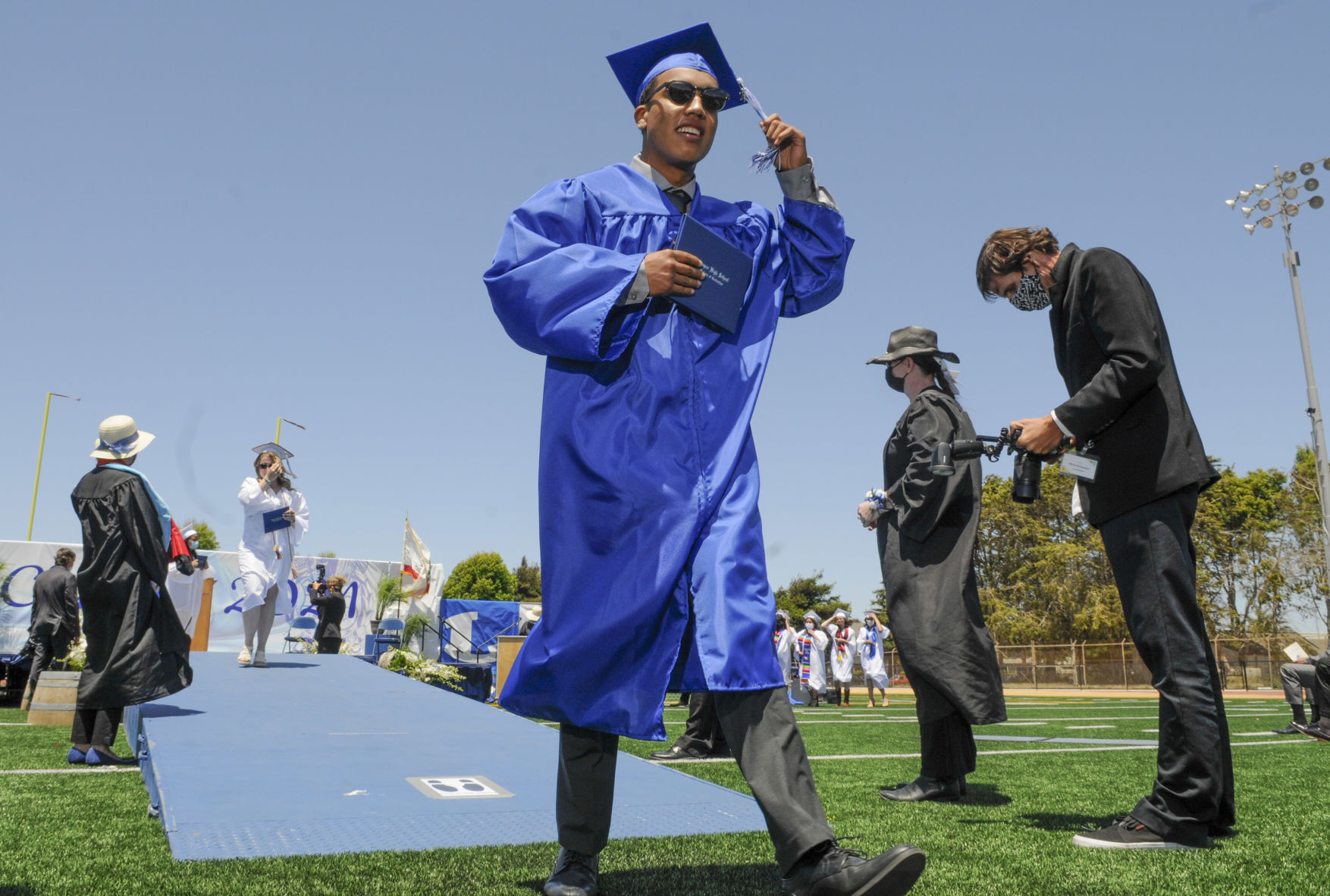 061021 Lompoc graduation 22.JPG
